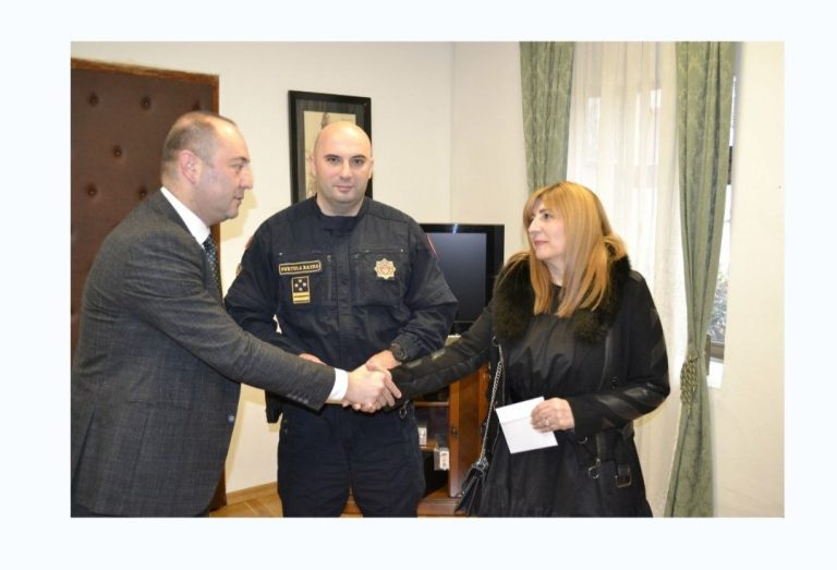 ,,Ja tebi serdare, ti meni vojvodo“