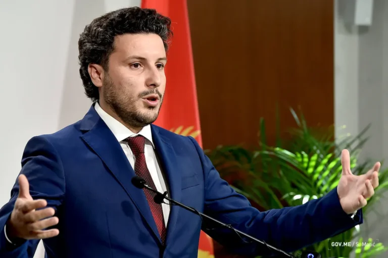 Dritan Abazović: Kad sudije hoće veće plate poslanike jure, a kad treba odgovornost bježe od nas!!!