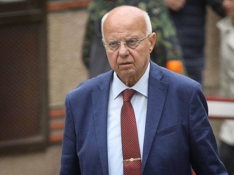 Silovao pa zapalio dijete od 6 godina, a Toma Fila odbio da ga brani!!!