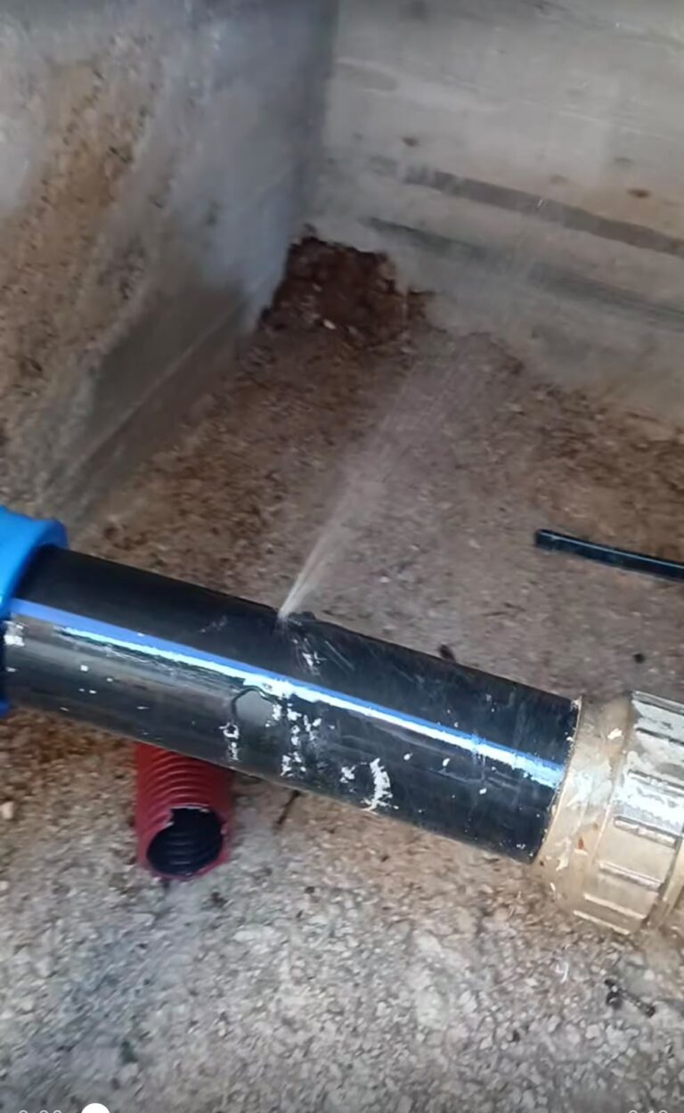 SABOTAŽA VODOVODNE KRITIČNE INFRASTRUKTURE? Ko je i zašto oštetio vodovodne cijevi u Danilovgradu?
